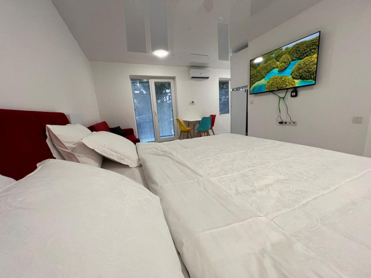 Pekini Street Apartment تبليسي المظهر الخارجي الصورة