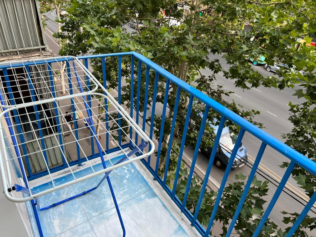Pekini Street Apartment تبليسي المظهر الخارجي الصورة